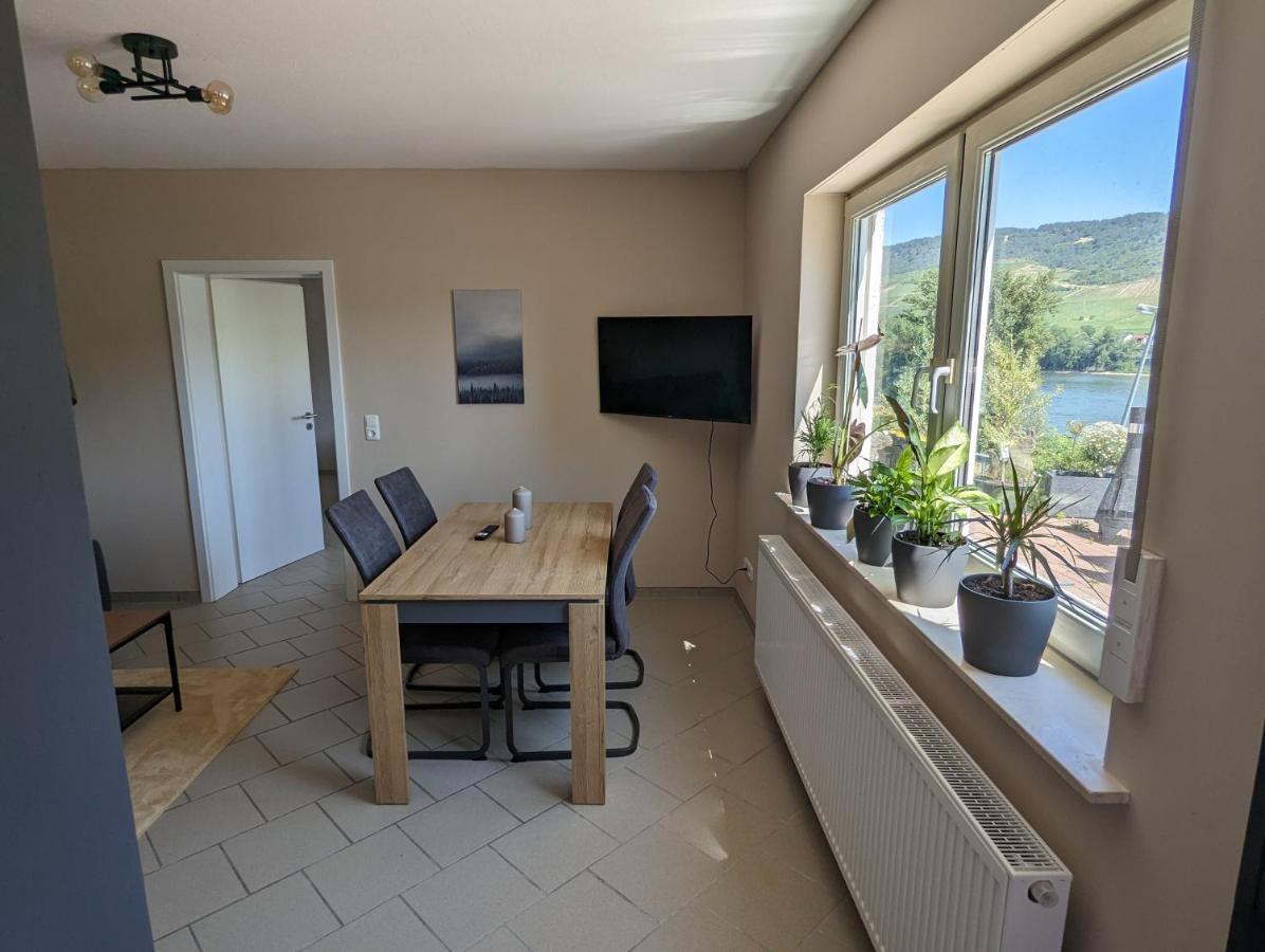 Ferienwohnung Rheinperle Niederheimbach Экстерьер фото